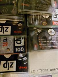 10 iomega zip 100mb e custodia originale