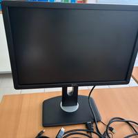 monitor della Dell con cavi