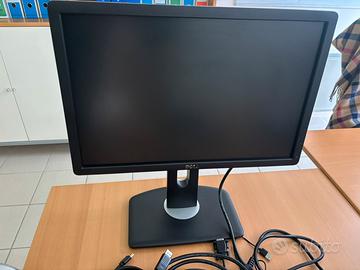 monitor della Dell con cavi