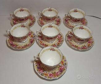 Tazze da tè: 6 + 1 (7 pezzi in totale)