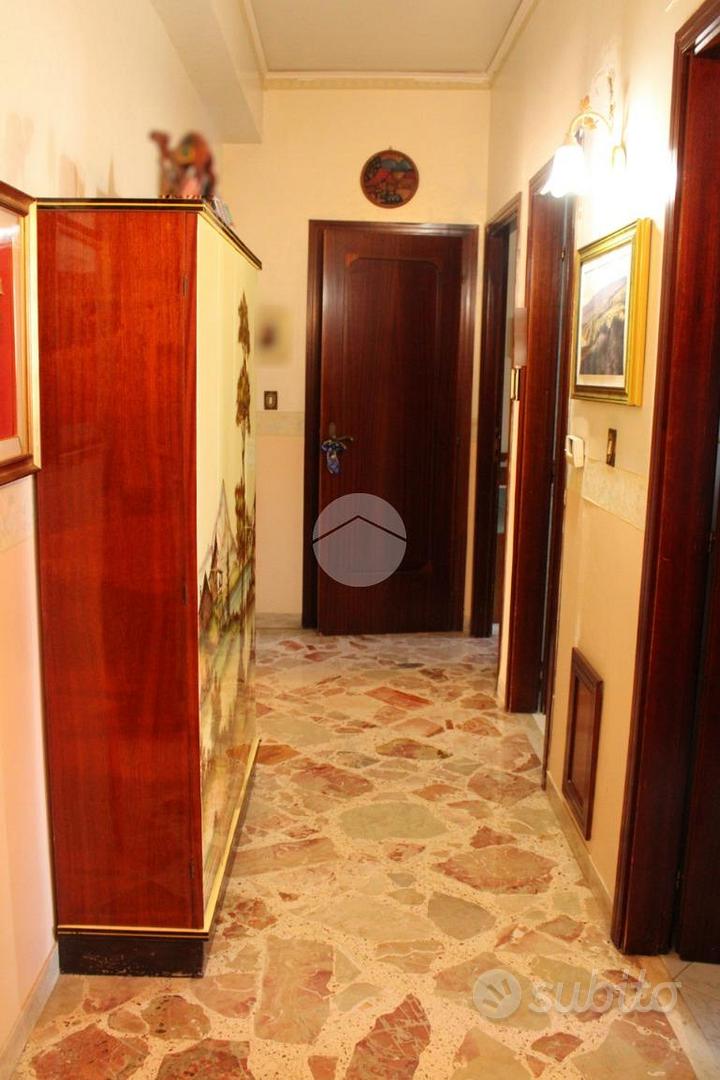 Apartment in Palermo, Villaggio Santa Rosalia, IV Circoscrizione - Vista 2