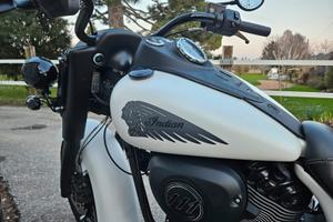 Indian Springfield Dark Horse - 2021