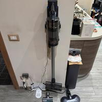 Aspirapolvere Samsung Jet 75 con Clean Station