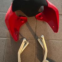 Pedane passeggero Panigale v4 più sedile