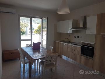 Appartamento nuovo con terrazzo a 150mt dal mare