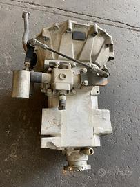 Cambio iveco eurocargo tector 5 marce sigla 2855s5