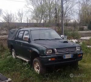 Mitsubishi l200