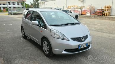 honda jazz 1.4 benzina 2010 170.000km