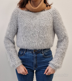 Maglione "peloso" color grigio chiaro