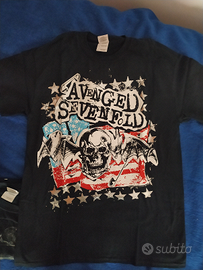 T-shirt metal taglia M