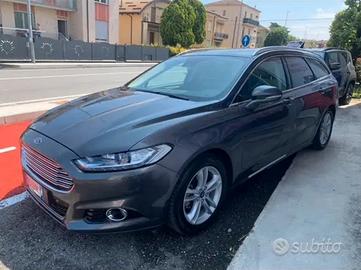 Ford Mondeo - Disabili