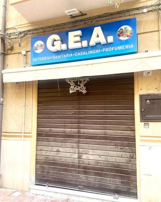 Zona villabianca - locale commerciale