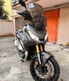 Honda X-Adv 750