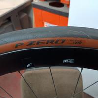 Pirelli PZERO RACE tlr RS 700x30