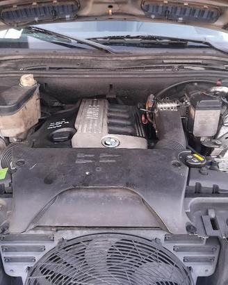 MOTORE SEMICOMPLETO BMW X5 «E53» (2000)