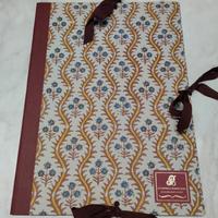 CARTELLINA CON CARTA DECORATA