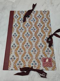 CARTELLINA CON CARTA DECORATA