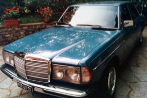 Mercedes 200D