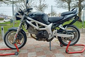 Suzuki sv650 2001 carburatori