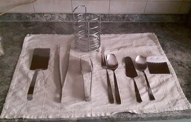 Formaggiera/zuccheriera + utensili cucina + tappi