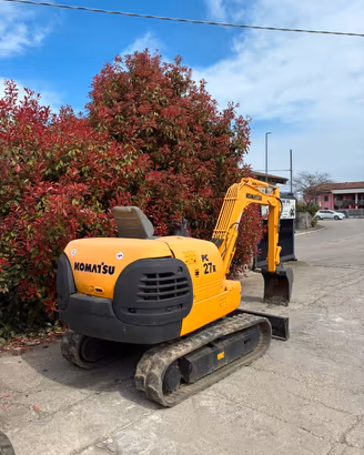E167 Mini escavatore 30 q Komatsu PC 27 R