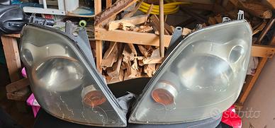 fari anteriori ford fiesta 2008
