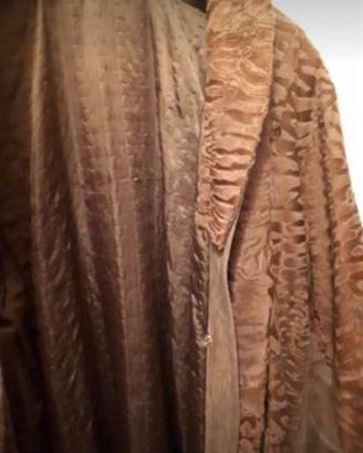 Pelliccia nuova Astrakan firmata Maffii