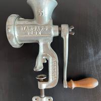 Tritacarne manuale vintage