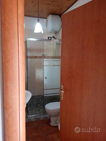 Loft con posto auto/ castel di leva