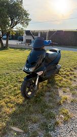aprilia sr 150cc 2t