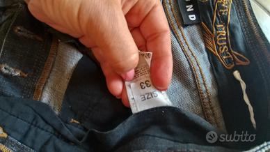 jeans