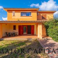 San Teodoro | Porzione di villa con doppio giardin