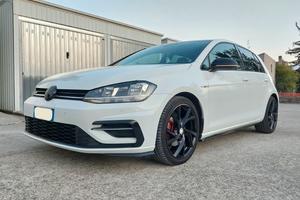 Volkswagen Golf R Line 7.5 - 1.4 TSI 125 CV