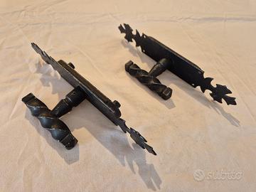 Maniglie cremonesi in ferro battuto