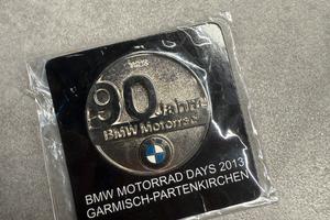 Pin bmw Motorrad 90 anni