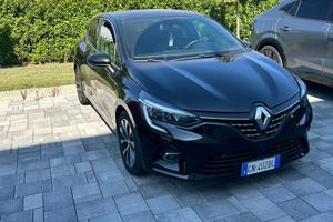 RENAULT Clio Full Hybrid E-Tech 145CV 5port Techno