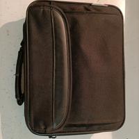 Custodia per PC piccolo e accessori 