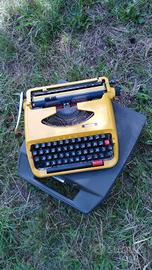 Macchina da scrivere Brother lettera 32