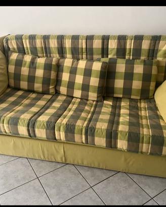 divano letto tre posti