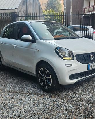 Smart ForFour 70 1.0 Youngster