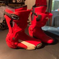 Stivali da pista moto