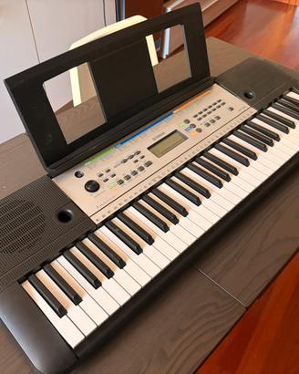 Tastiera Yamaha YPT-255 nuova con alimentatore