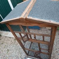 voliera in legno