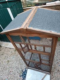 voliera in legno