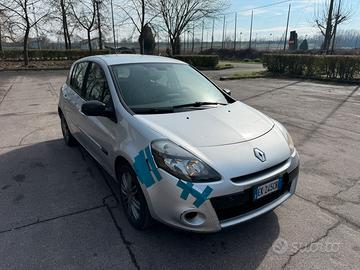 Reanult clio 2011