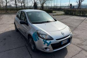 Reanult clio 2011