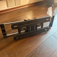 Supporto TV grande per parete (usato su 55”)
