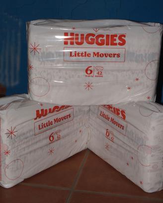 Hugghies Little Movers tg. 6 set  da 42 pannolini