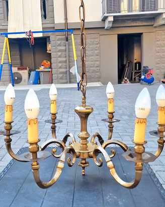 Lampadario classico in ottone - funzionante