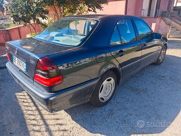 Mercedes-Benz C 220 CDI – W202 – Anno 1999